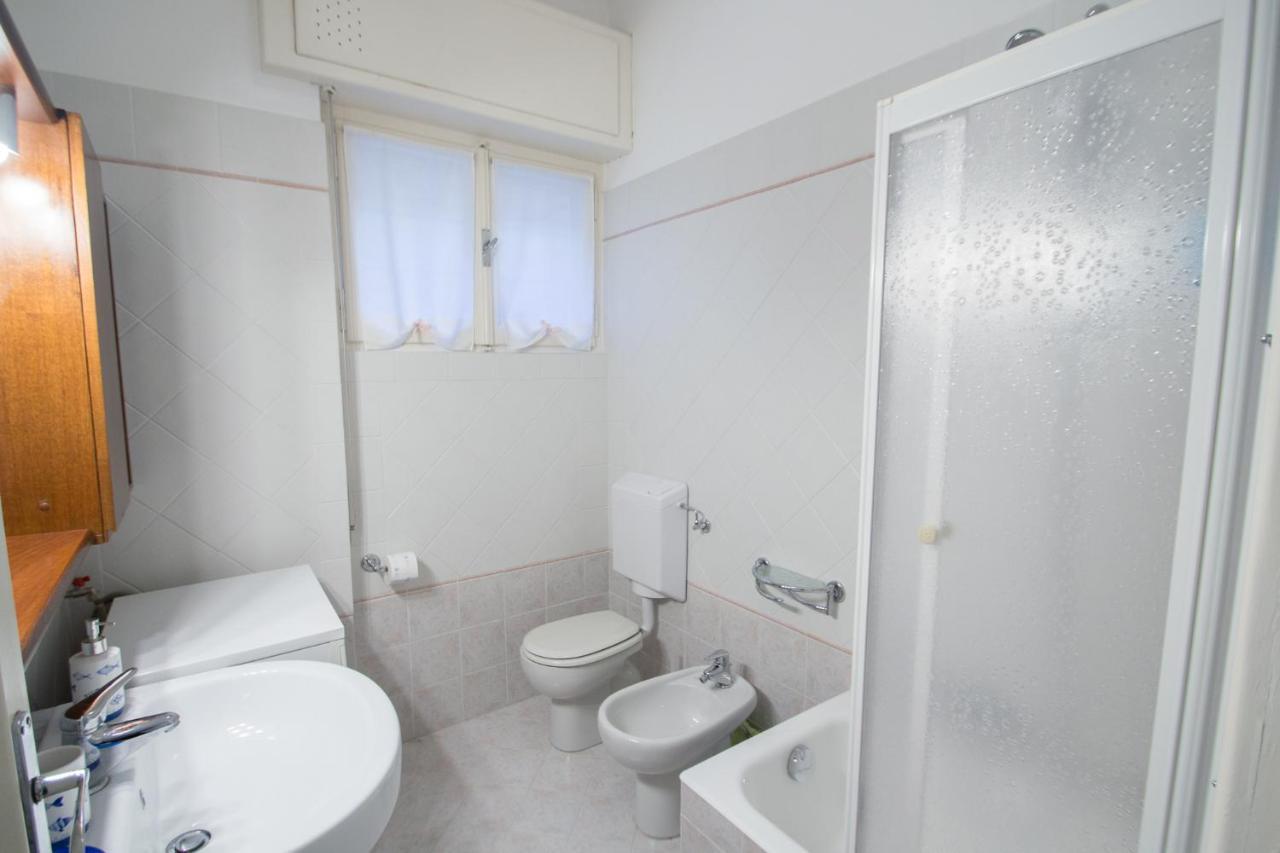 Grande Bilocale Con Giardino E Posto Auto Privato Comodo Al Mare Varazze Exterior foto