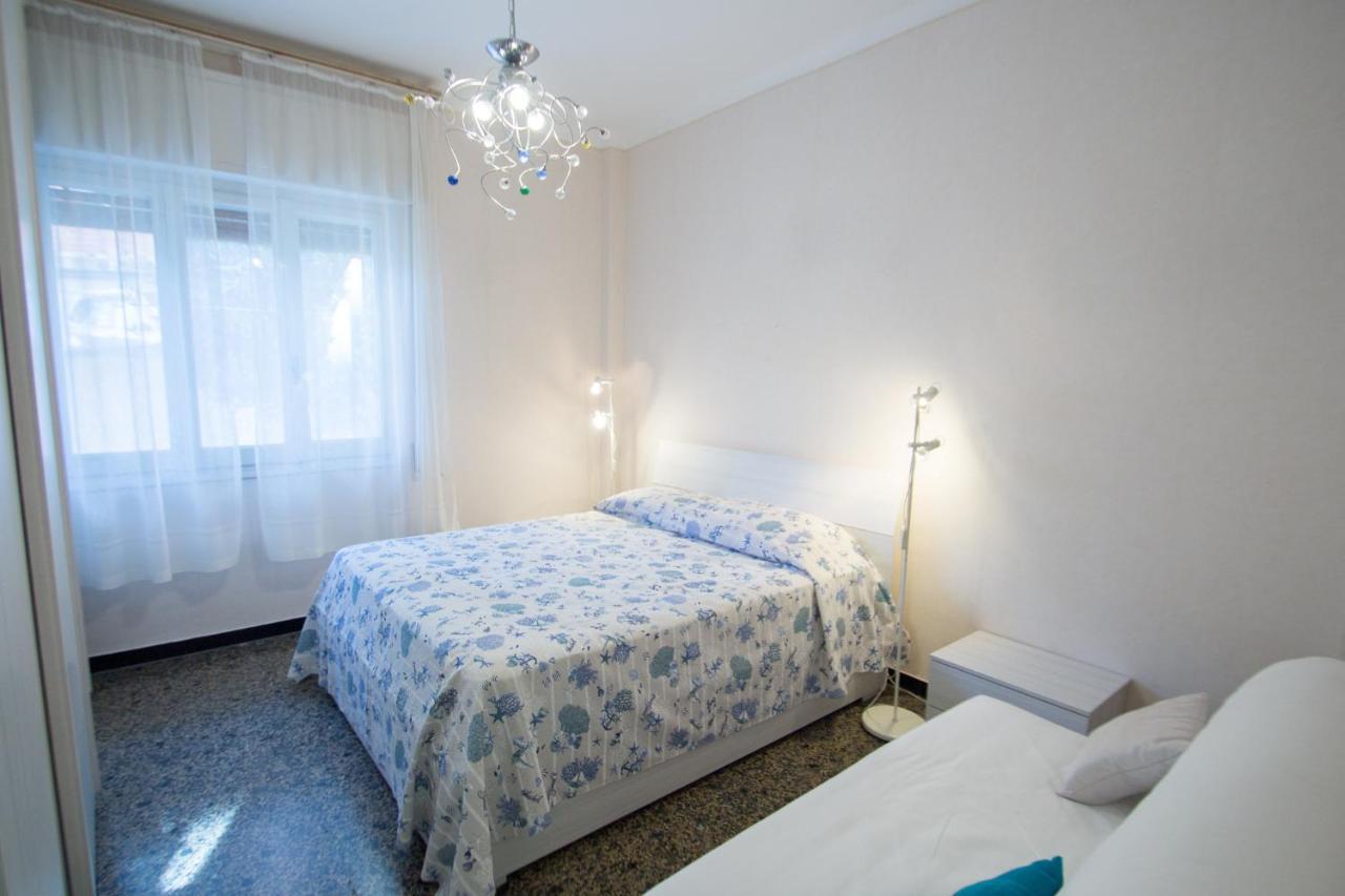 Grande Bilocale Con Giardino E Posto Auto Privato Comodo Al Mare Varazze Exterior foto